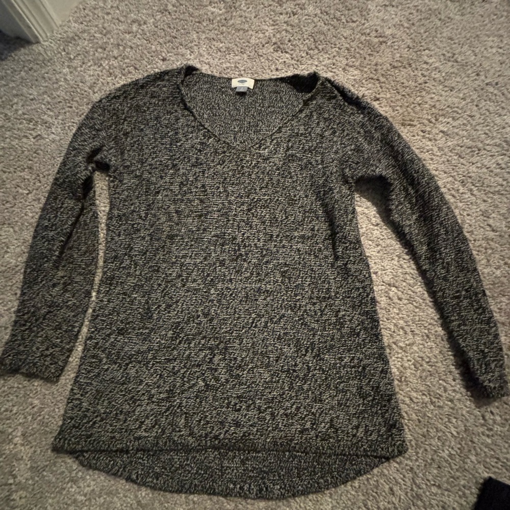 Old Navy Sweater